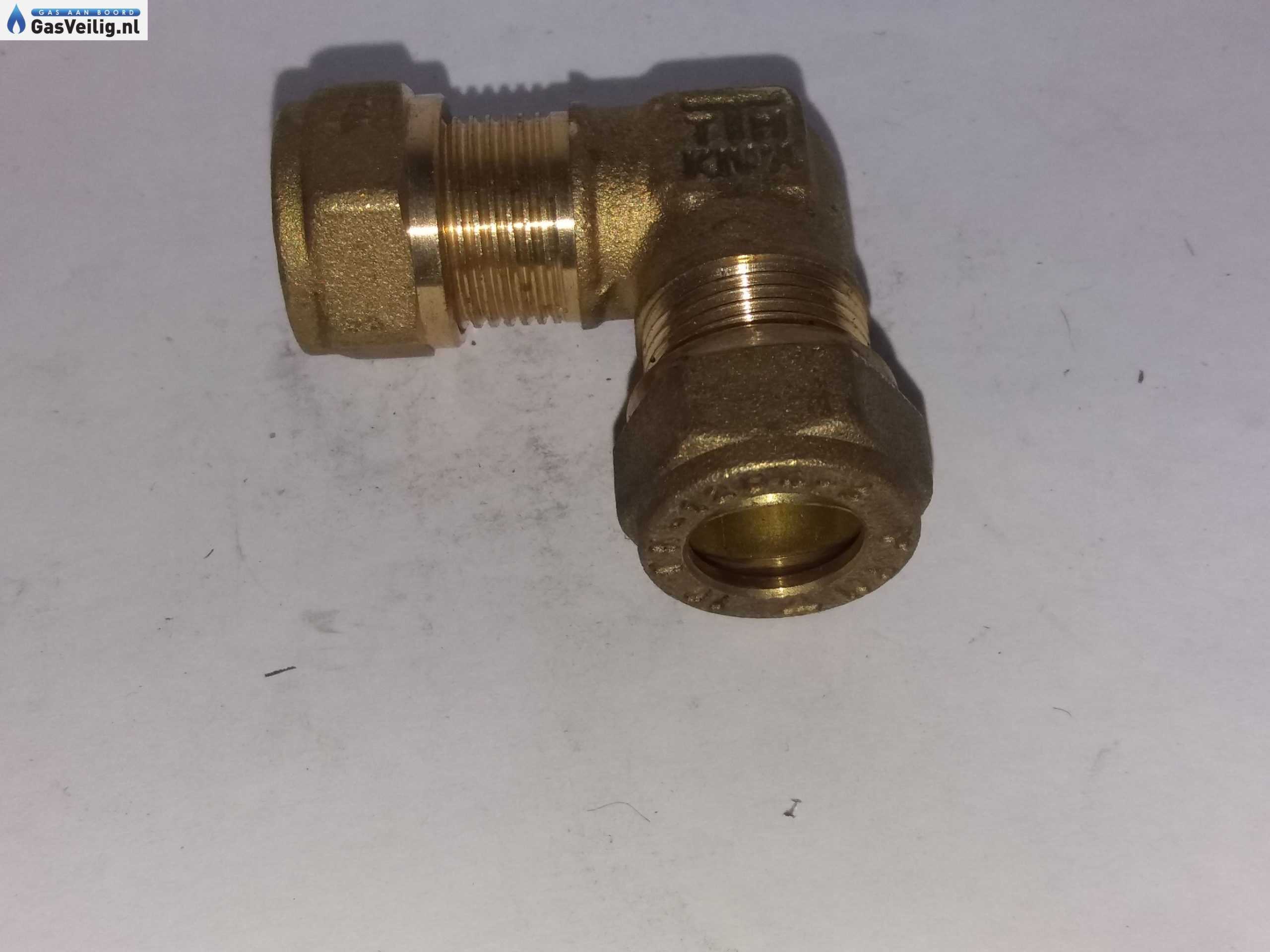 Messing knie knelkoppeling 12mm x 12mm
