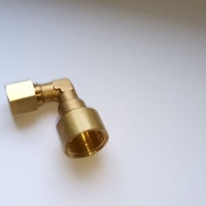 8mm messing knelkoppeling knie x 1/2 binnendraad - Afbeelding 4