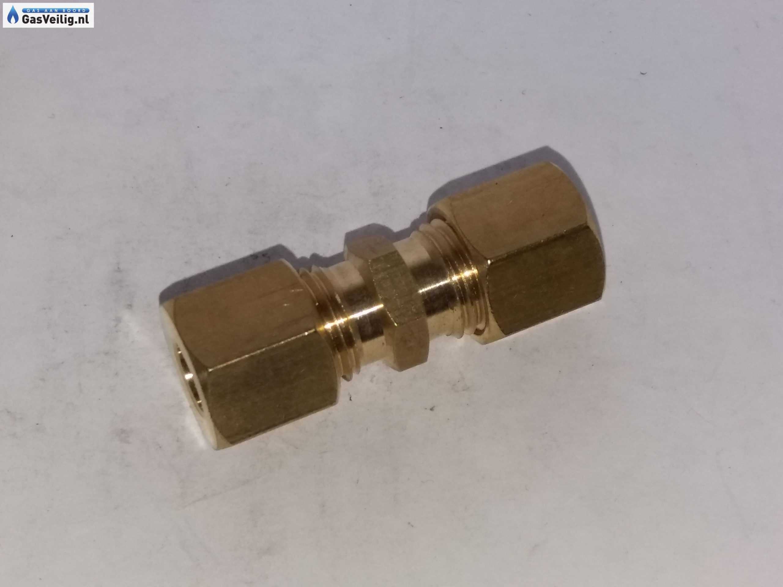 Complete set onderdelen voor het aanleggen van een nieuwe gasinstallatie met 1 gebruikstoestel met een 8 mm knelaansluiting. - Afbeelding 5