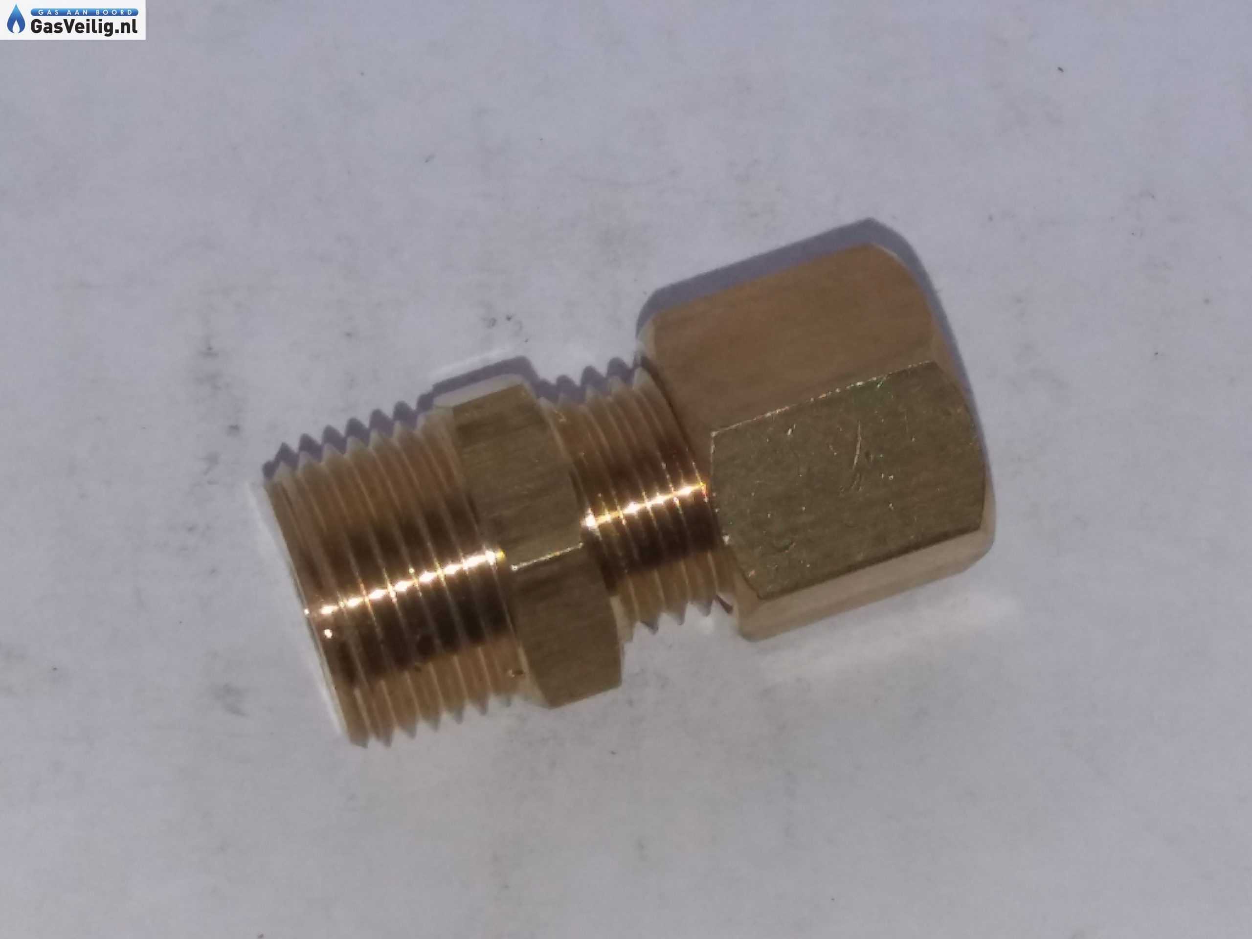 Messing knelkoppeling recht 8 mm x 3/8 buitendraad