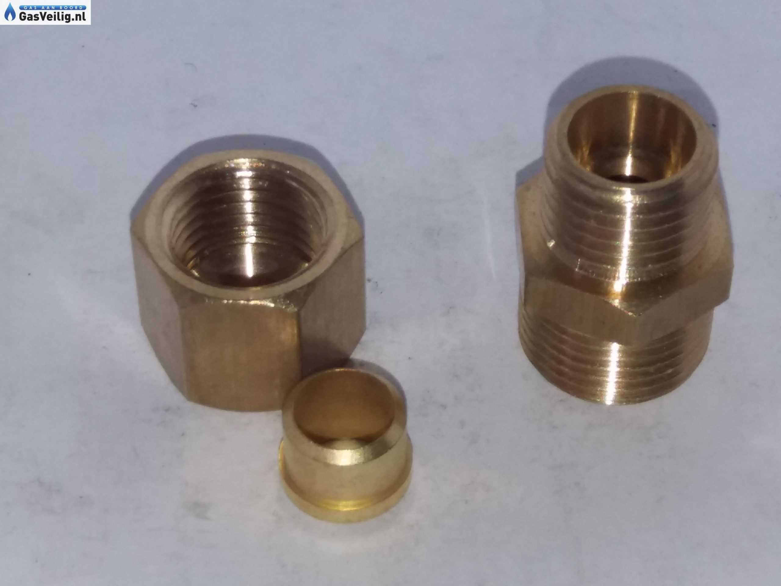 Messing knelkoppeling recht 8 mm x 3/8 buitendraad - Afbeelding 2