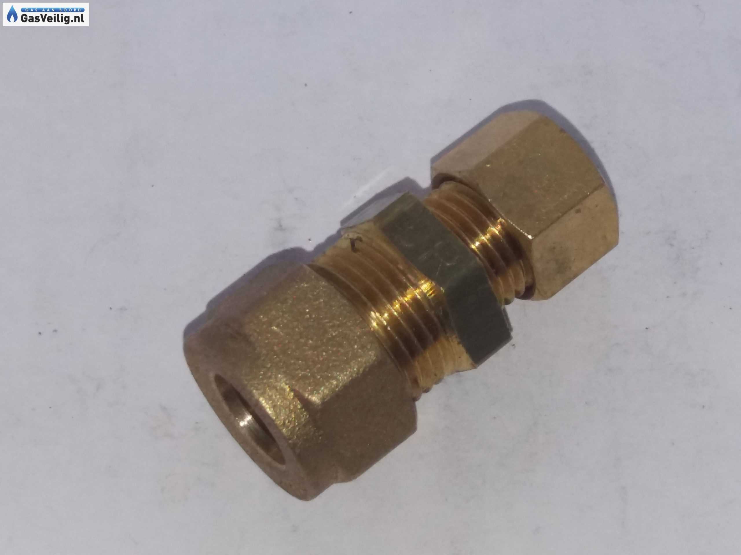 Messing verloop knelkoppeling 8 mm x 10 mm