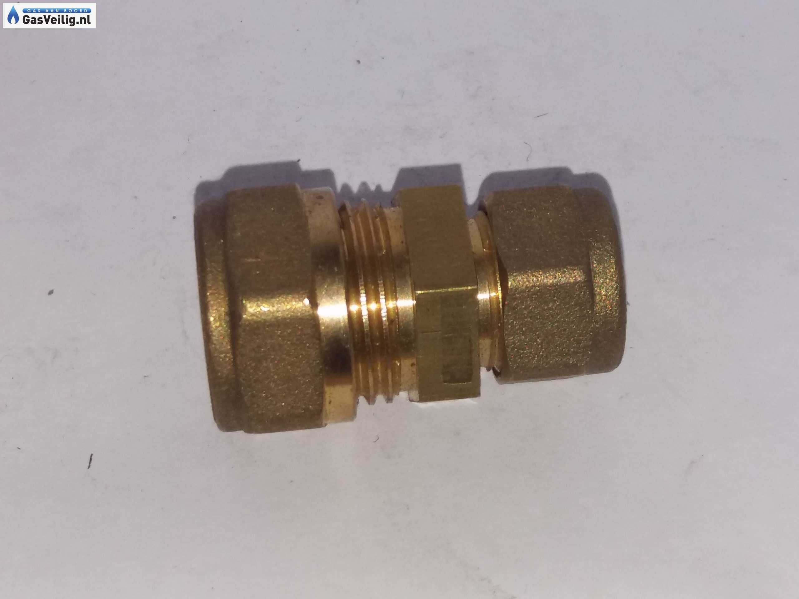 Messing verloop knelkoppeling 8 mm x 12 mm